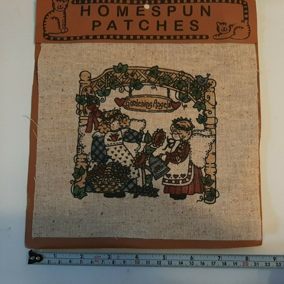 2 Vintage Homespun Patches Fabric for Sewing Pillows Stockings - Picture 8 of 8